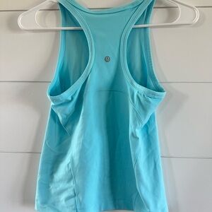 Lululemon size 6 tank